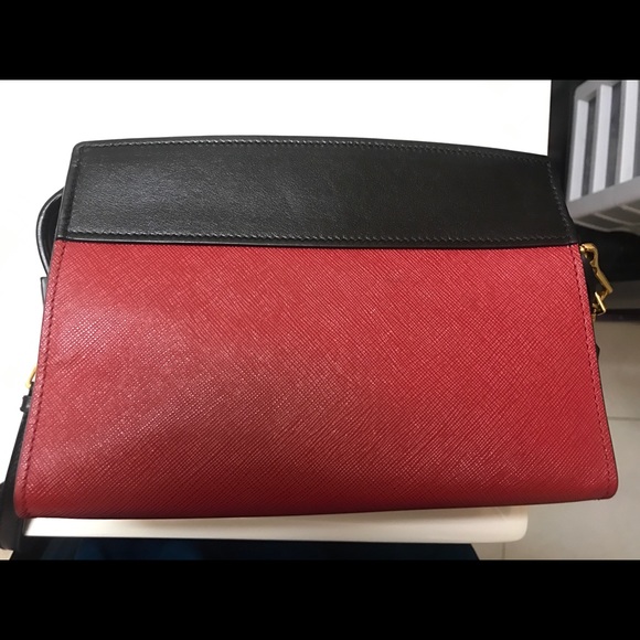 **SOLD**Prada Small Saffiano Red & black Leather - Picture 5 of 8